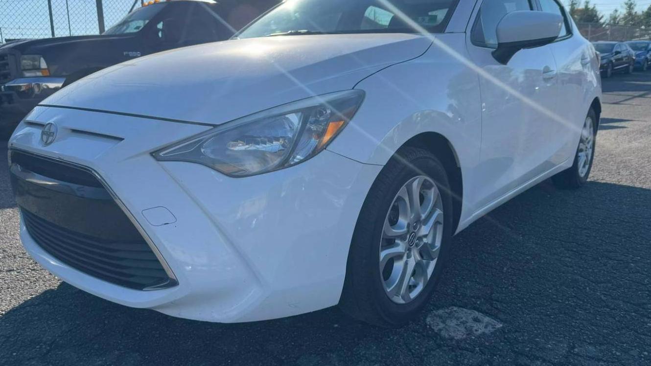 TOYOTA SCION IA 2016 3MYDLBZV2GY134075 image